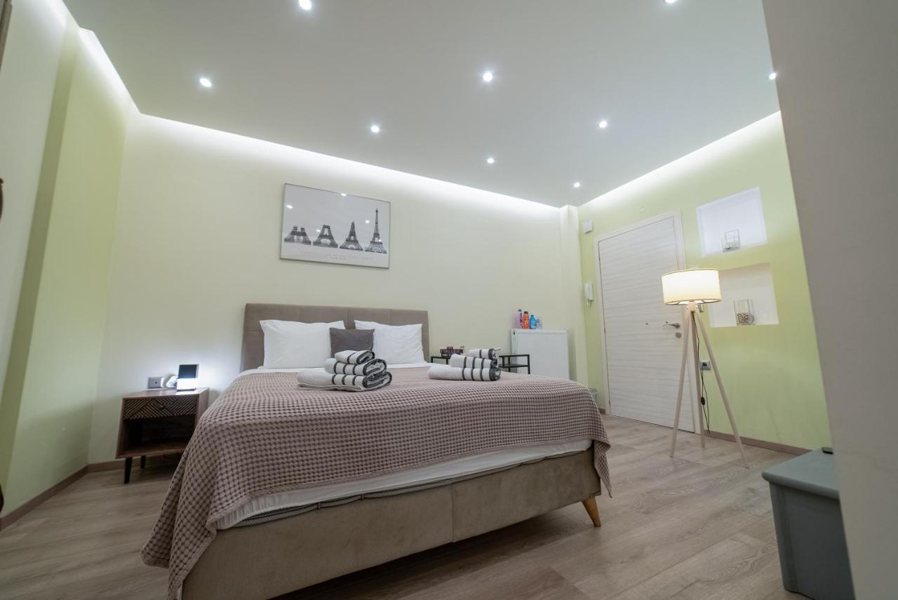 Luxury Suites With King-Sized Bed Салоники Экстерьер фото