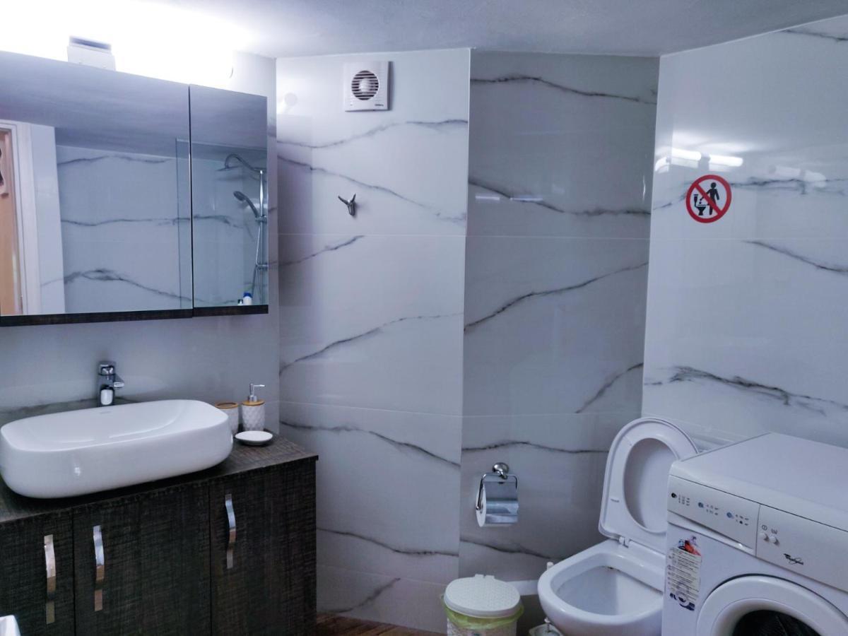 Luxury Suites With King-Sized Bed Салоники Номер фото