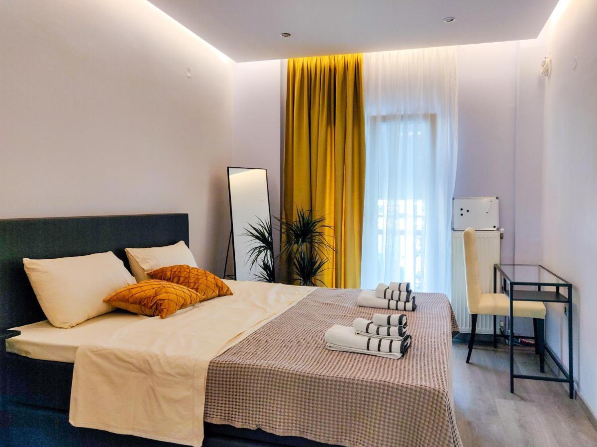 Luxury Suites With King-Sized Bed Салоники Экстерьер фото